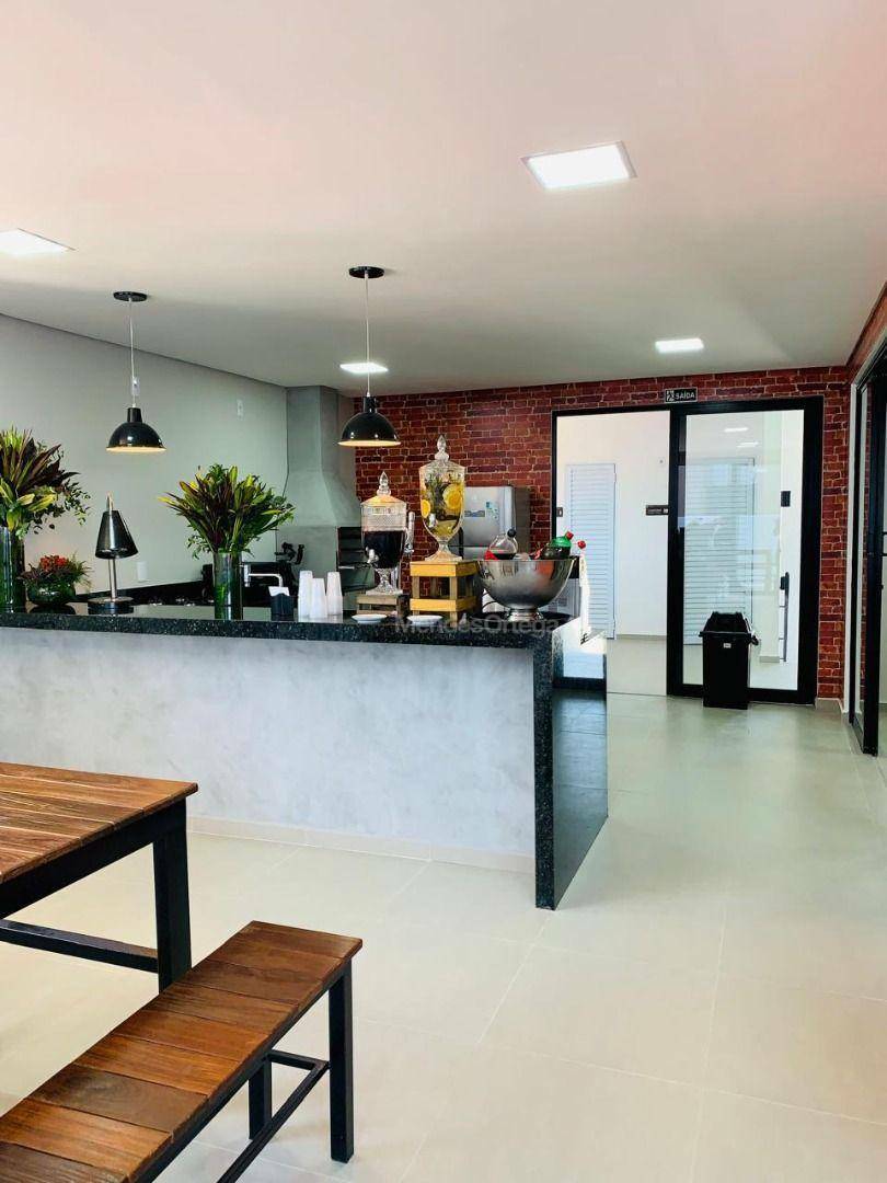 Apartamento para alugar com 2 quartos, 63m² - Foto 43