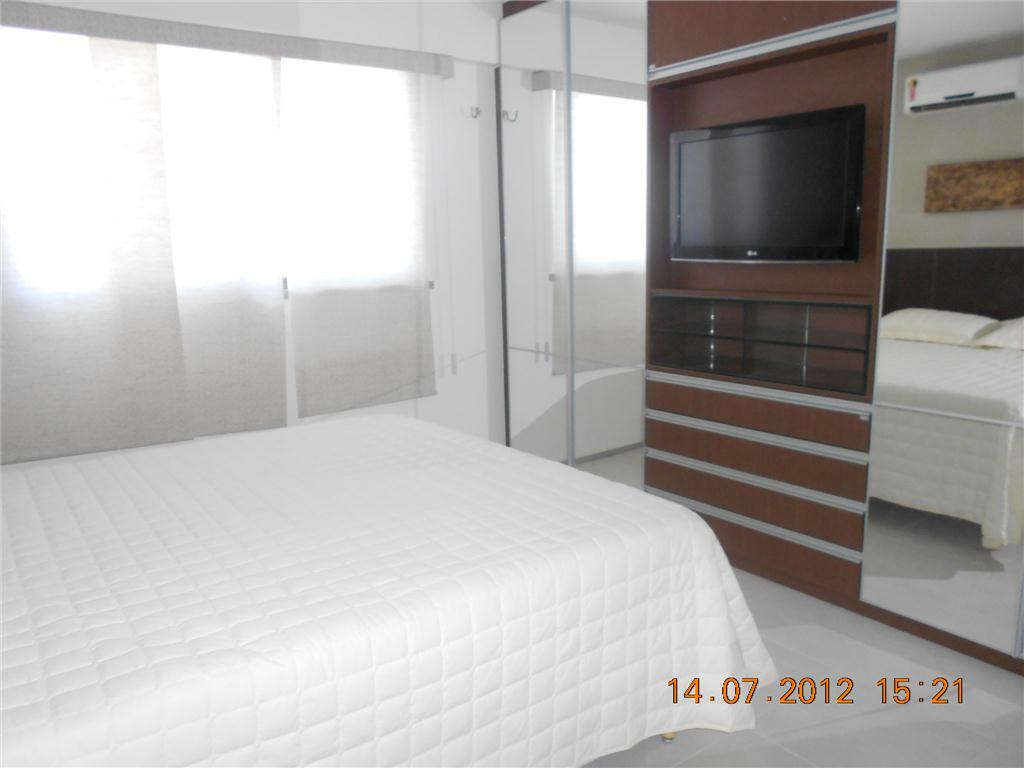 Apartamento à venda com 3 quartos, 105m² - Foto 10