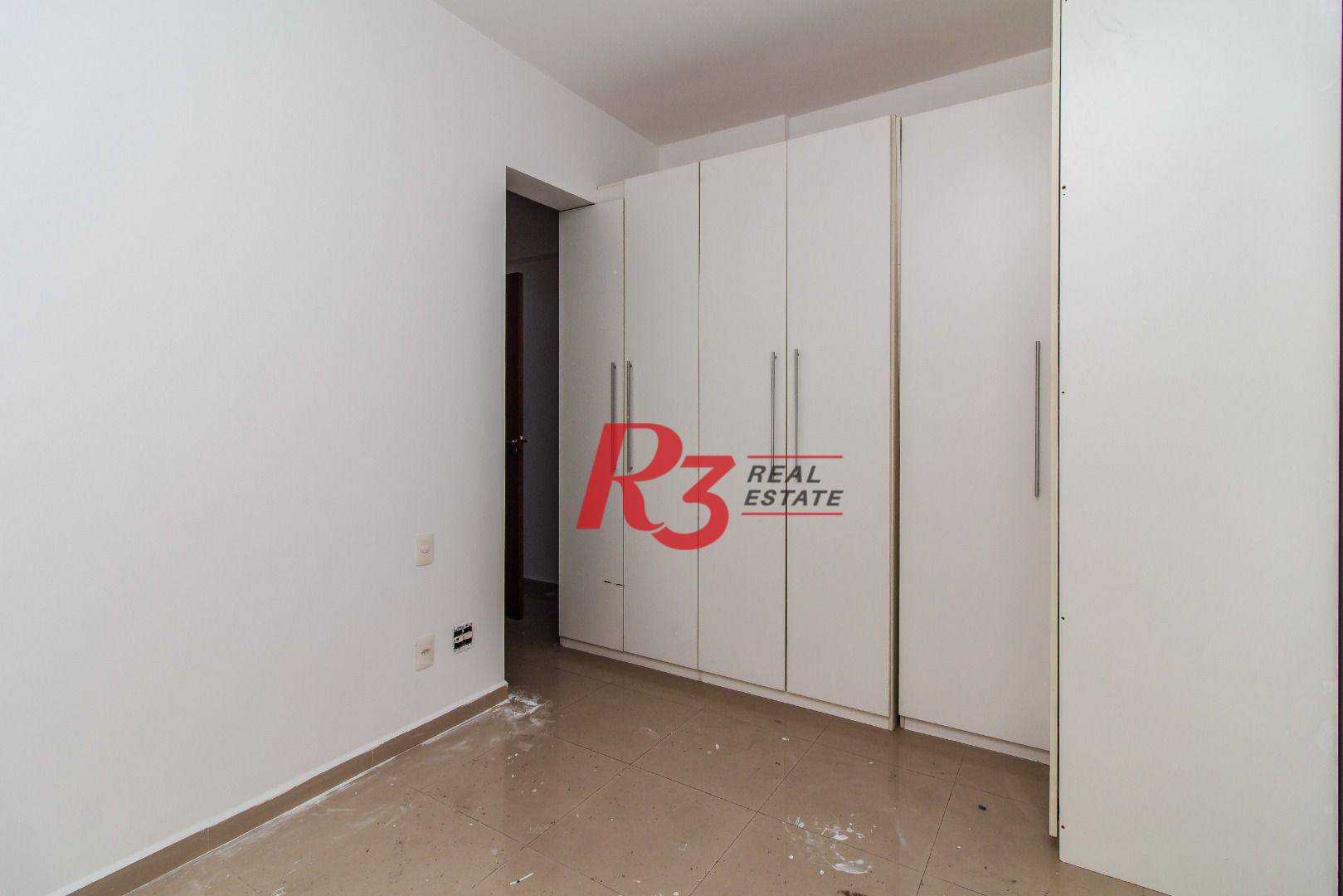 Apartamento para alugar com 3 quartos, 95m² - Foto 15