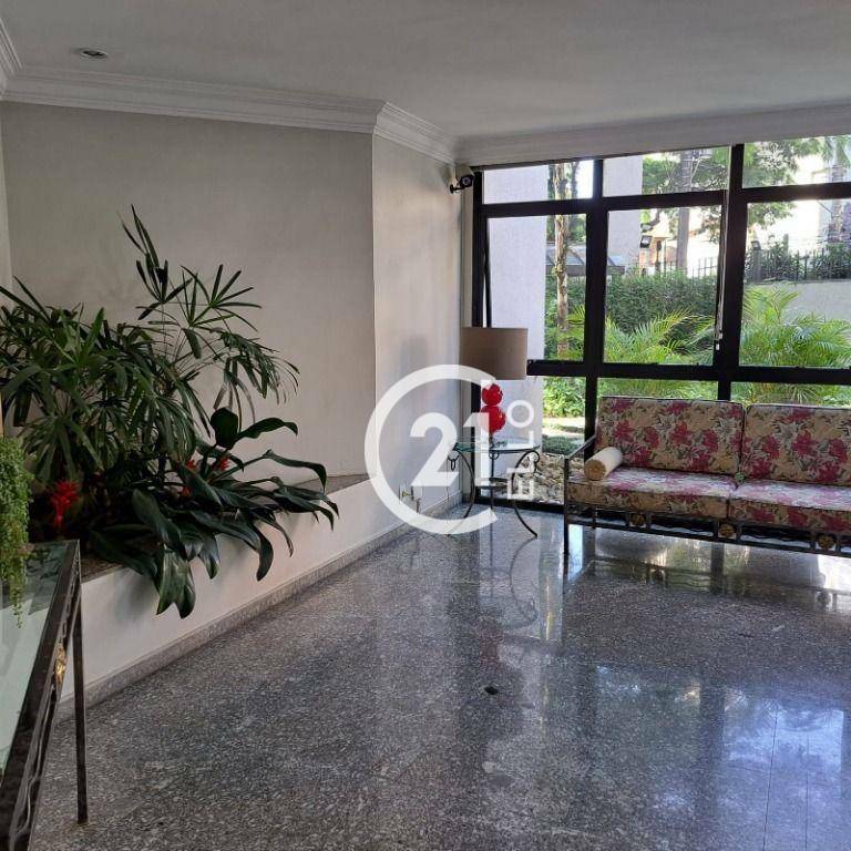Cobertura à venda e aluguel com 3 quartos, 250m² - Foto 32
