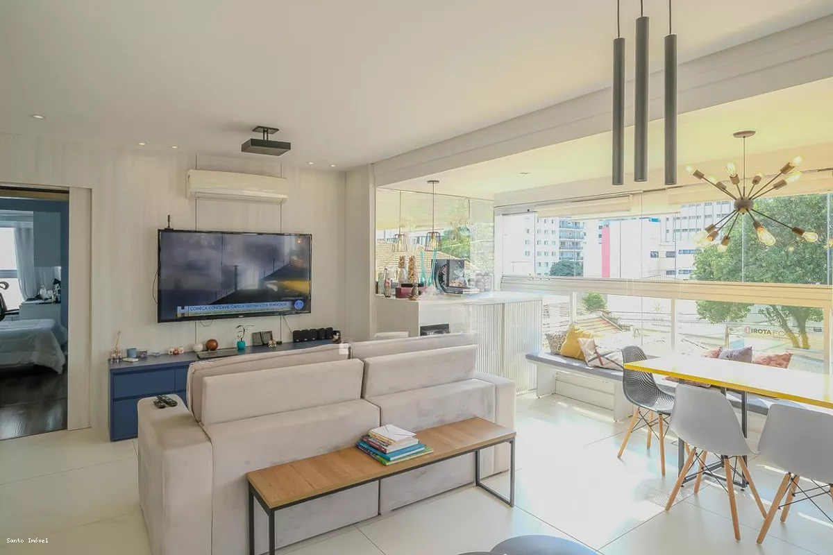 Apartamento à venda com 3 quartos, 108m² - Foto 1