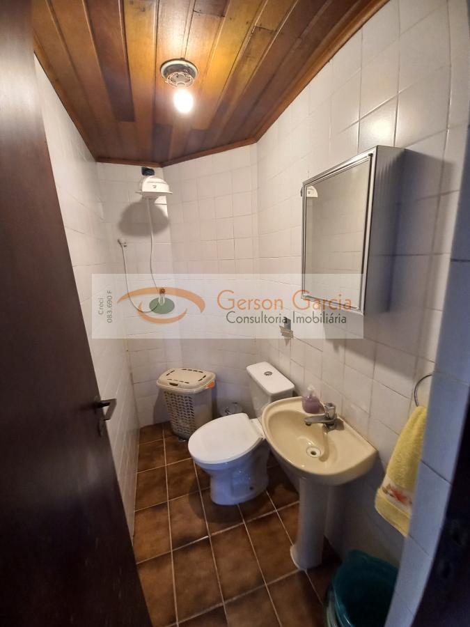 Casa de Condomínio para alugar com 3 quartos, 370m² - Foto 15