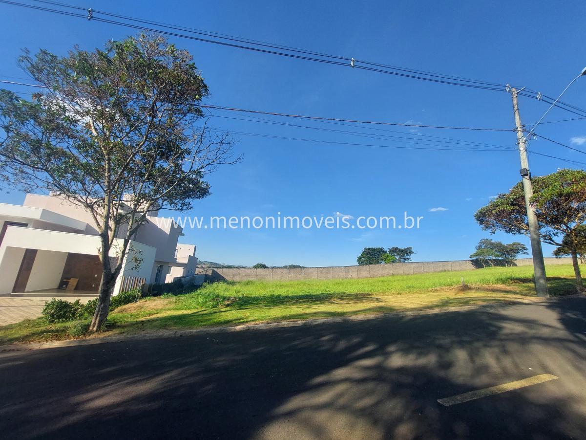 Terreno à venda, 615m² - Foto 1