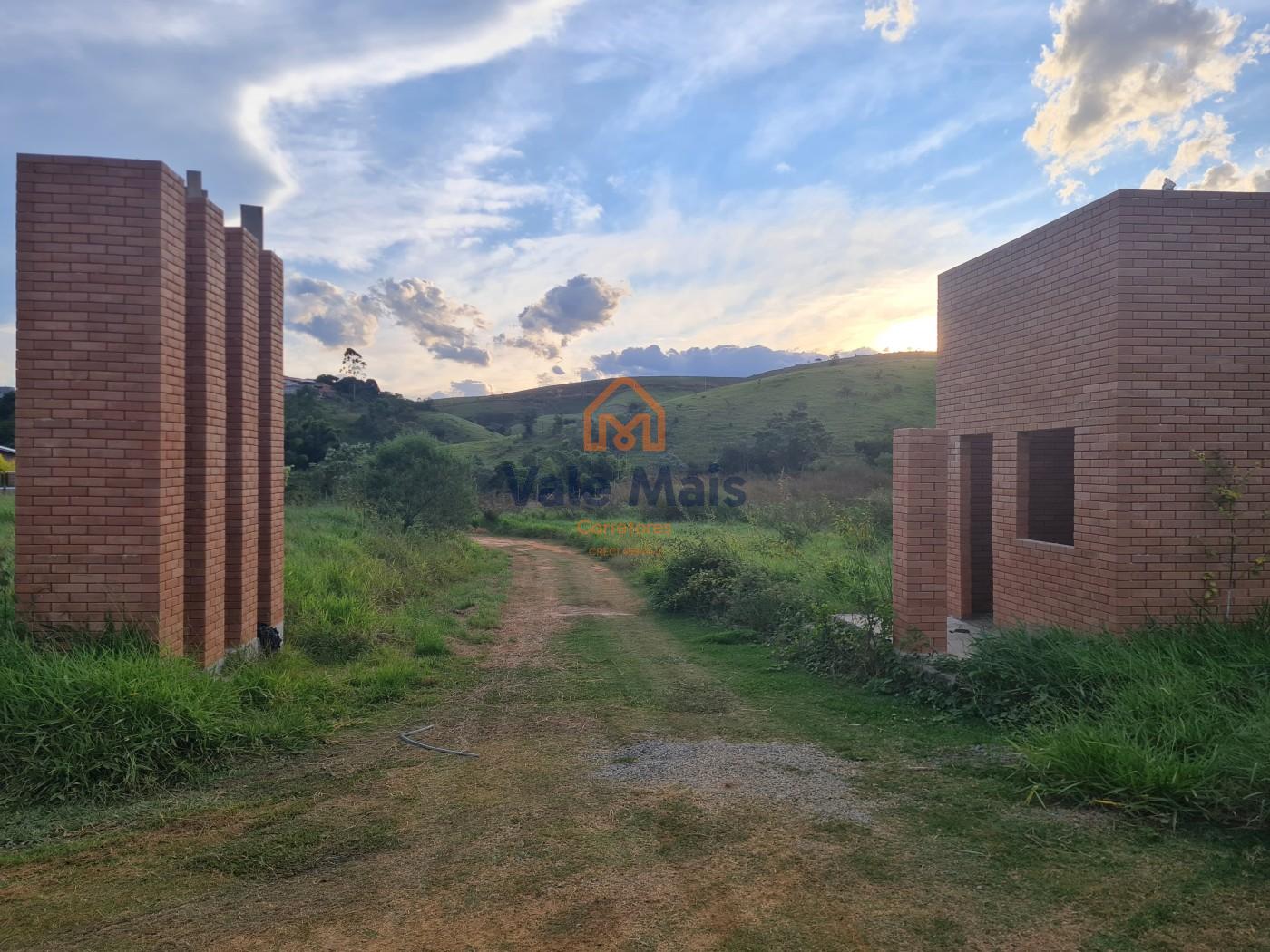Terreno à venda, 1046m² - Foto 2
