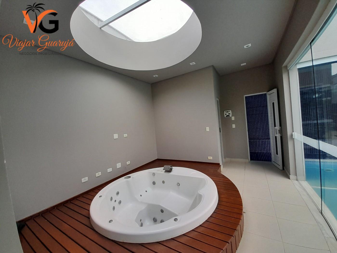 Casa à venda com 5 quartos, 310m² - Foto 49
