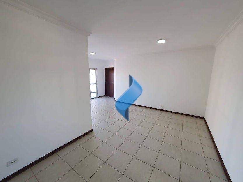 Apartamento à venda e aluguel com 3 quartos, 135m² - Foto 5