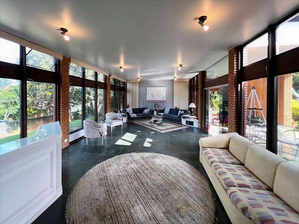 Casa à venda com 4 quartos, 640m² - Foto 6