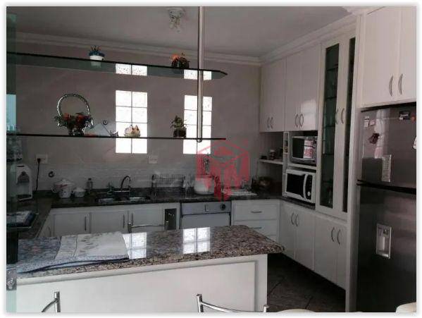 Sobrado à venda com 3 quartos, 446m² - Foto 6