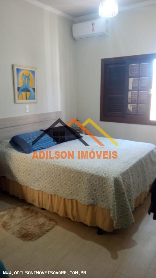 Casa à venda com 2 quartos, 245m² - Foto 12