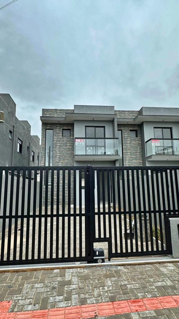 Sobrado à venda com 2 quartos, 81m² - Foto 1