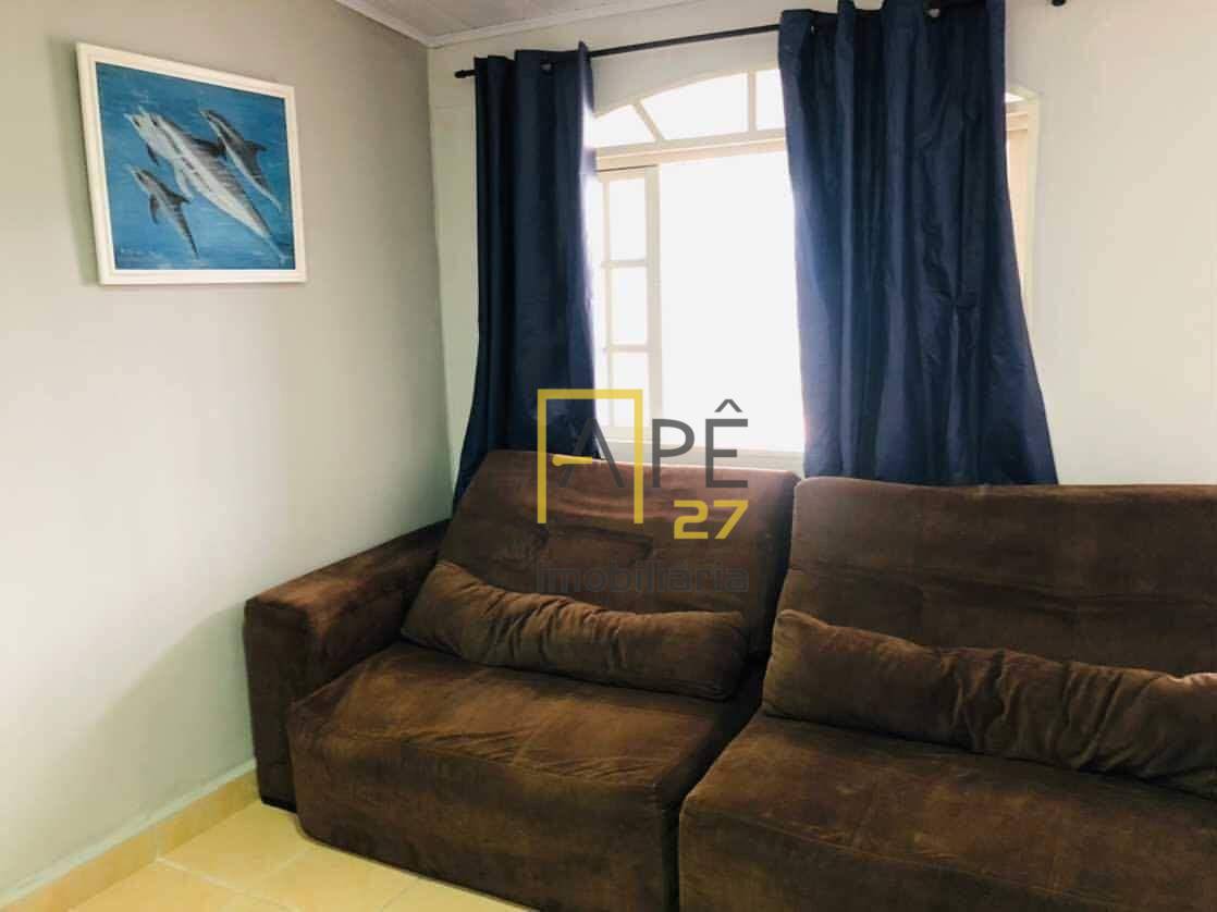 Casa para alugar com 2 quartos, 80m² - Foto 2