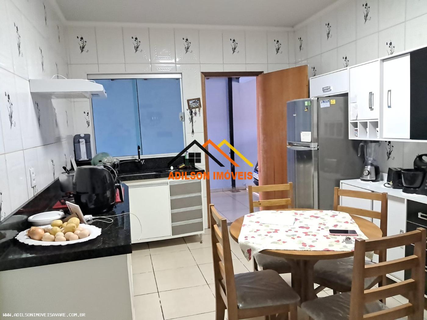 Casa à venda com 2 quartos, 160m² - Foto 5
