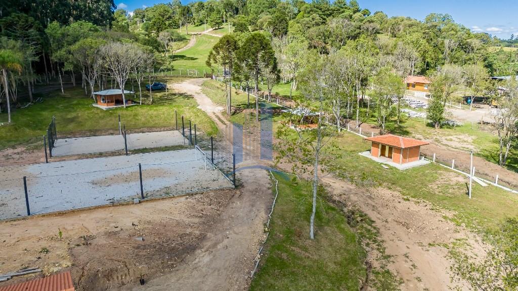 Casa à venda com 4 quartos, 200m² - Foto 52