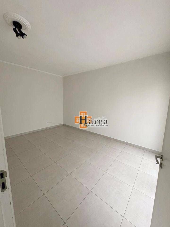 Casa para alugar com 3 quartos, 325m² - Foto 7