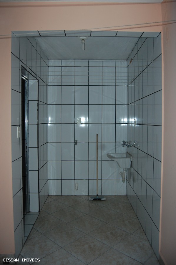 Casa à venda com 2 quartos, 125m² - Foto 18