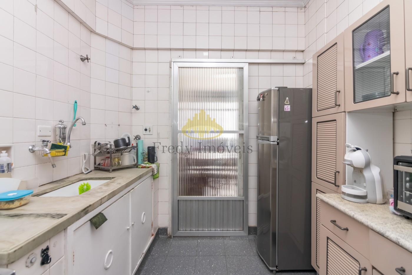 Apartamento à venda com 2 quartos, 83m² - Foto 19