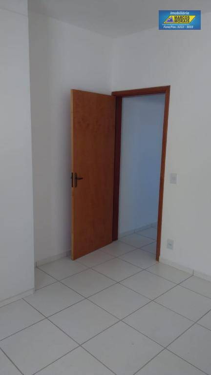 Apartamento para alugar com 1 quarto, 40m² - Foto 7