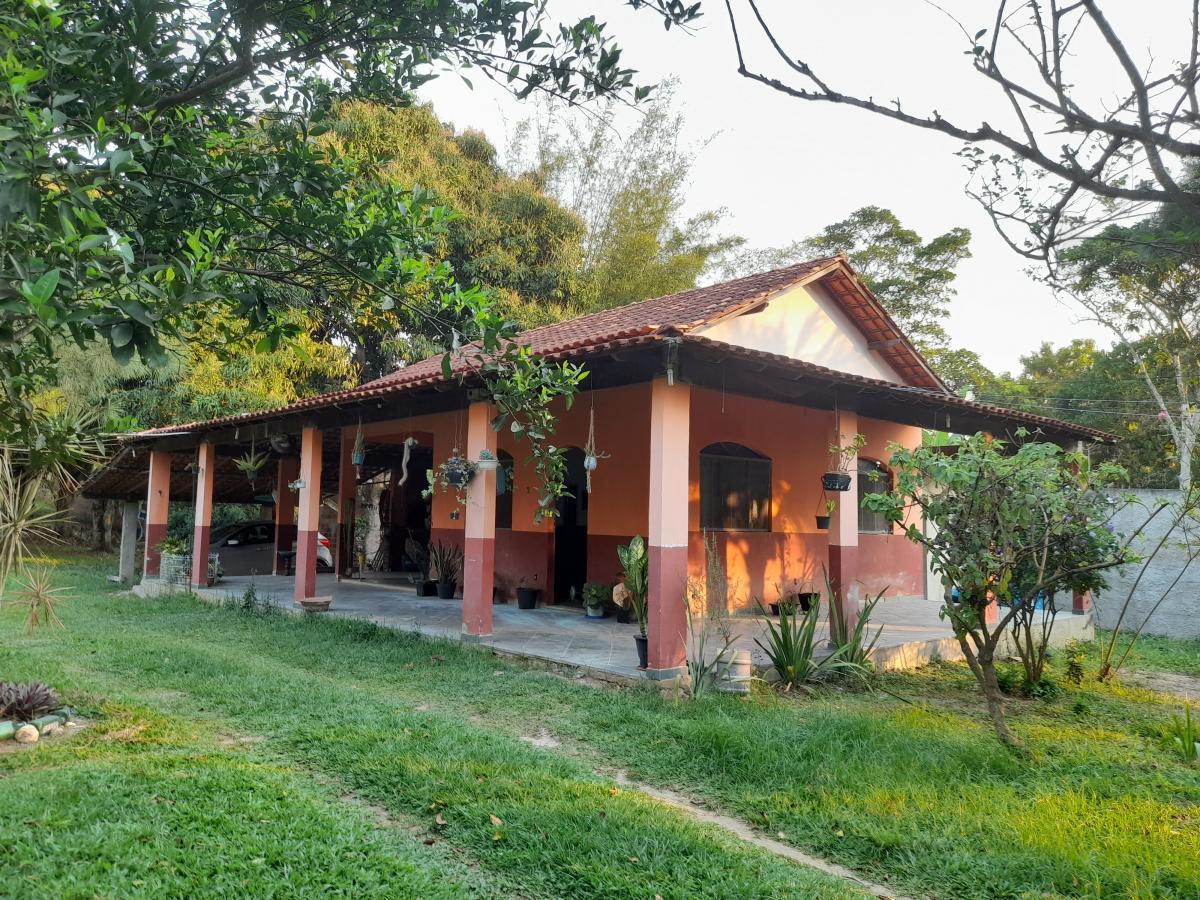 Chácara à venda com 2 quartos, 4000m² - Foto 1