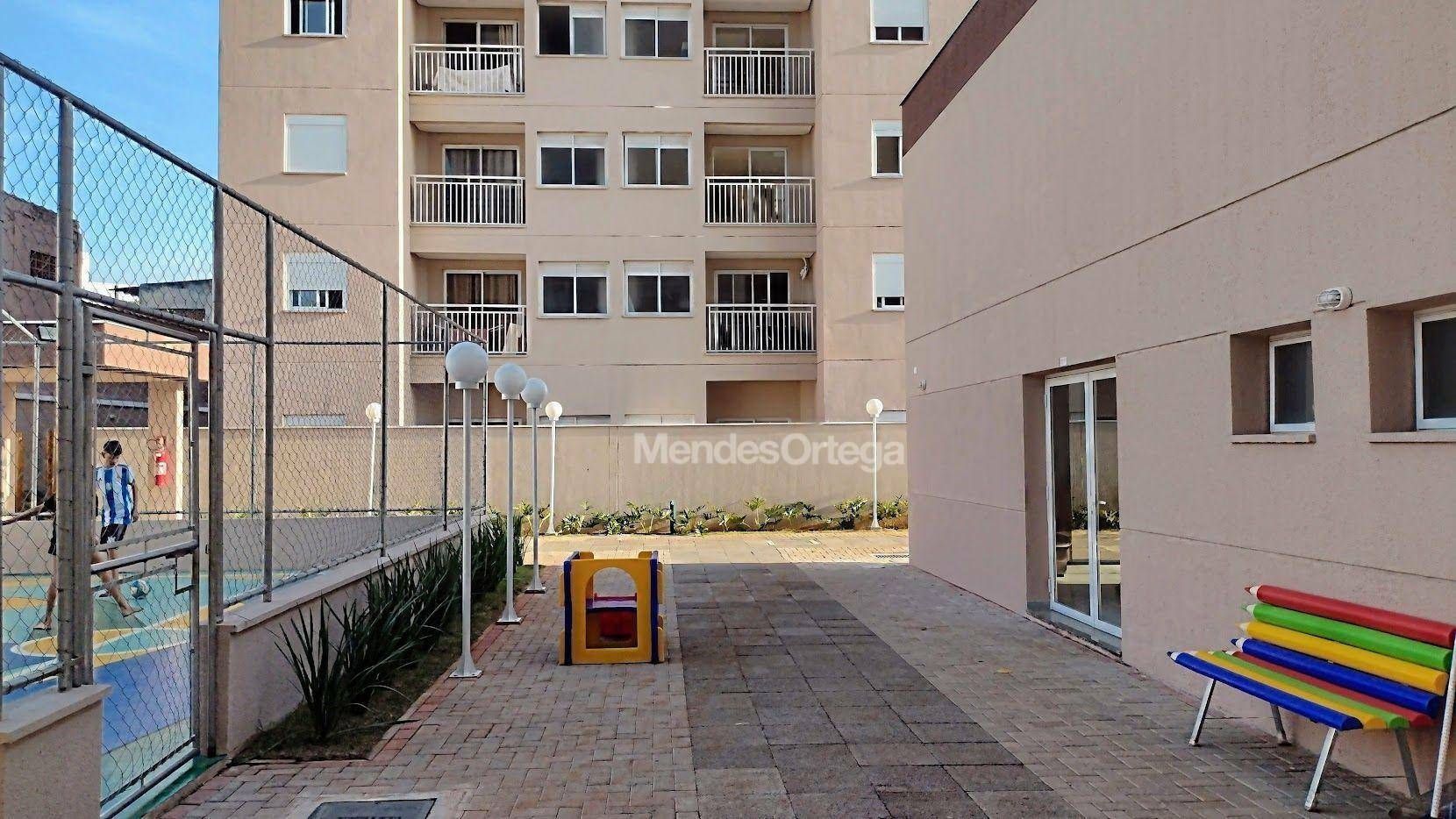 Apartamento para alugar com 2 quartos, 45m² - Foto 31