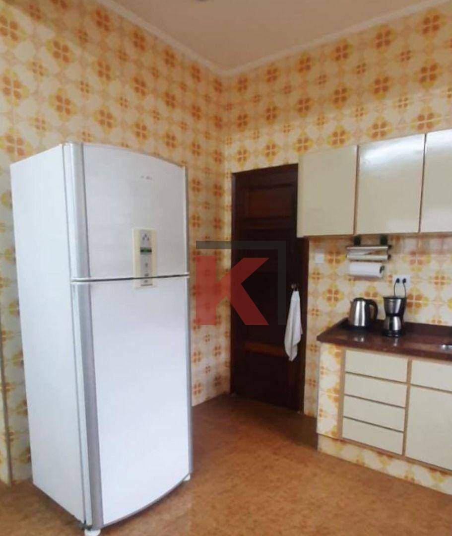 Casa para alugar com 4 quartos, 167m² - Foto 32
