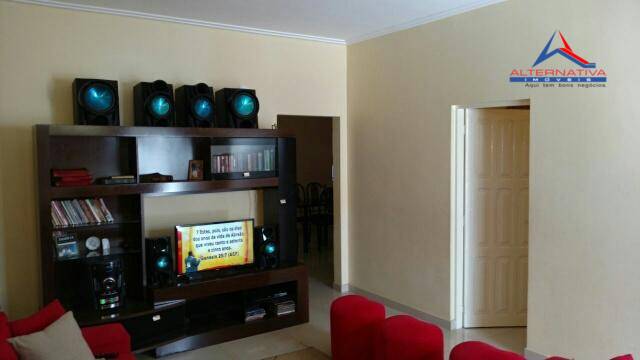 Casa à venda com 5 quartos, 360m² - Foto 10
