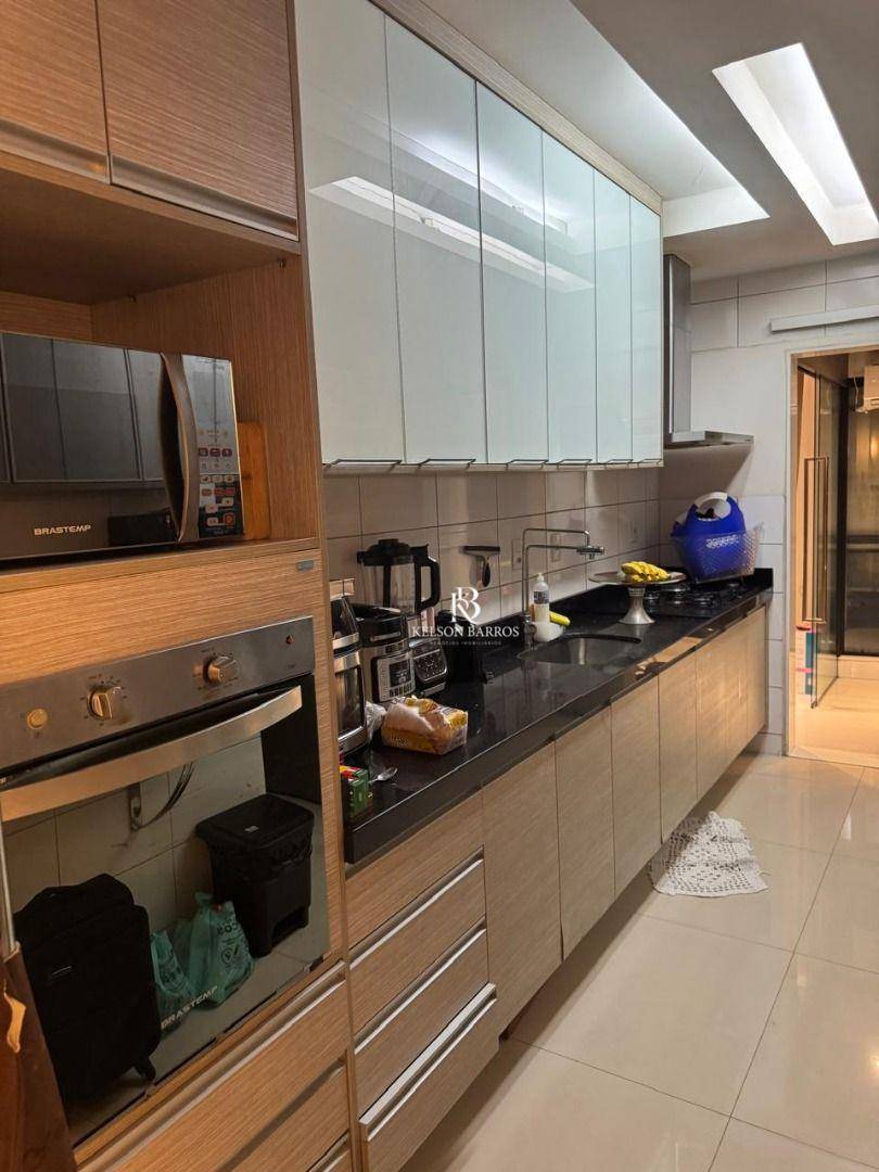 Cobertura à venda com 2 quartos, 118m² - Foto 3