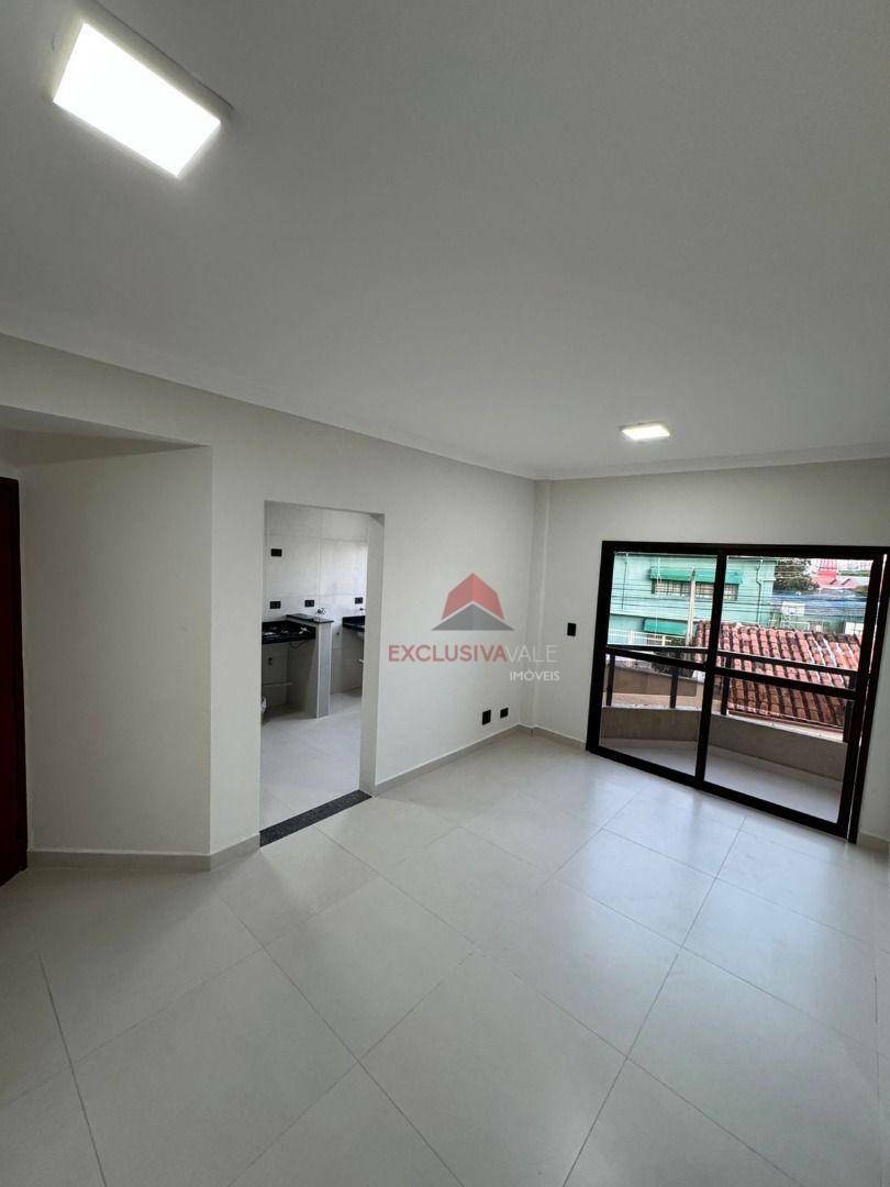 Apartamento à venda com 2 quartos, 65m² - Foto 2