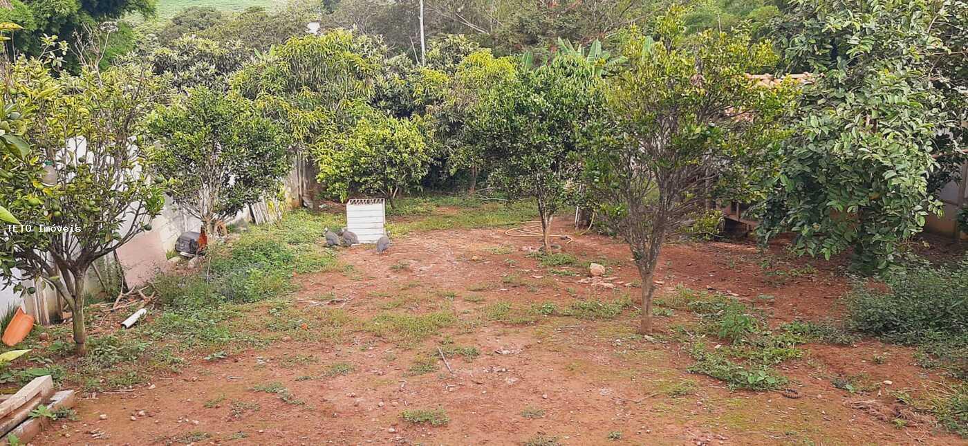 Chácara à venda com 2 quartos, 222m² - Foto 10