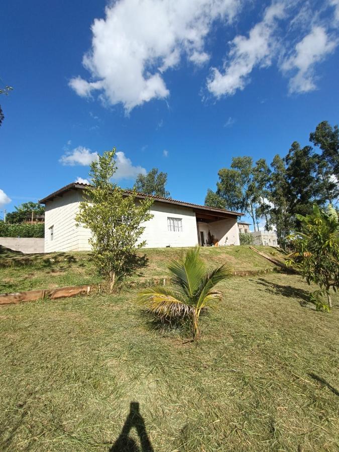Chácara à venda com 2 quartos, 1000m² - Foto 6