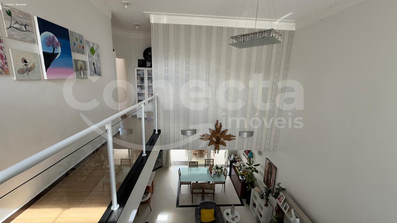 Casa de Condomínio à venda com 3 quartos, 228m² - Foto 36