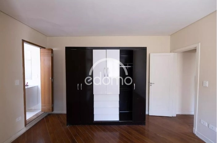 Casa para alugar com 2 quartos, 190m² - Foto 7