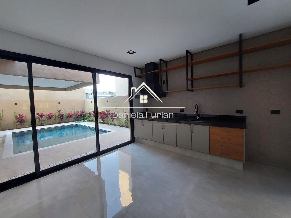 Casa de Condomínio à venda com 4 quartos, 317m² - Foto 17