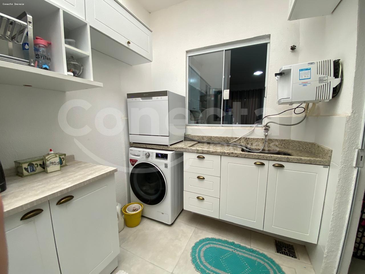 Casa para alugar com 2 quartos, 65m² - Foto 27
