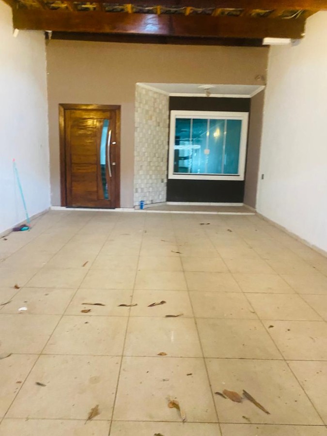 Casa à venda com 3 quartos, 350m² - Foto 3