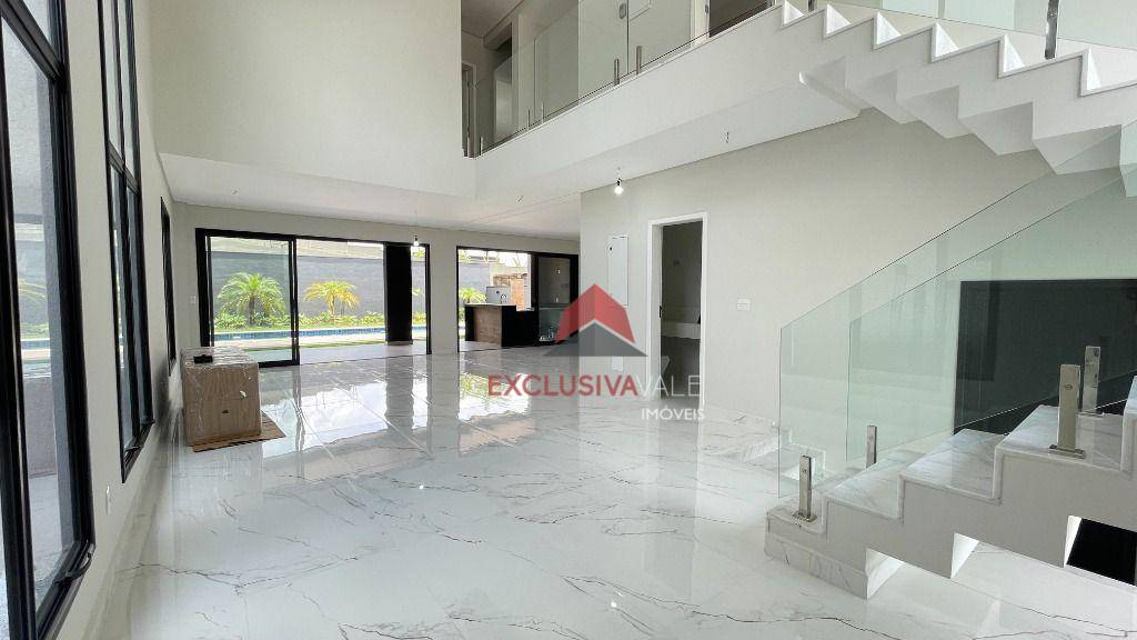 Casa de Condomínio à venda com 4 quartos, 350m² - Foto 12