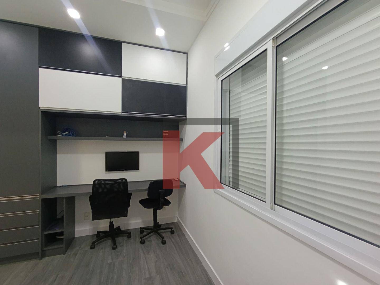 Casa à venda com 4 quartos, 237m² - Foto 30
