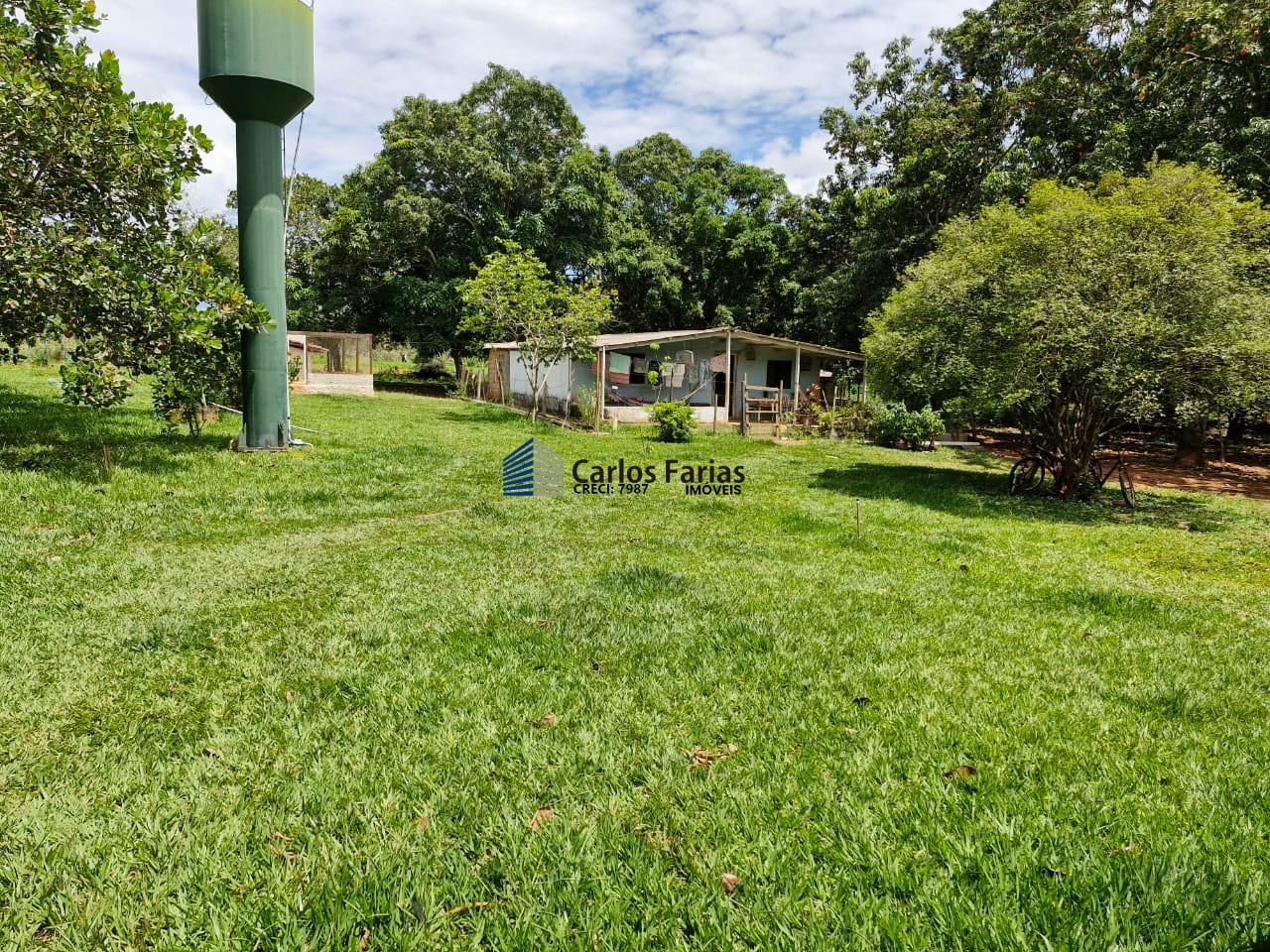 Chácara à venda com 3 quartos, 250m² - Foto 3