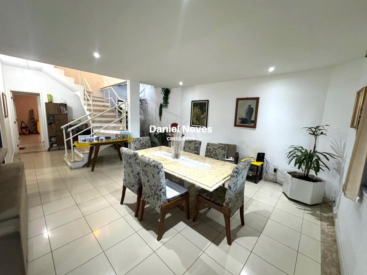 Casa à venda com 4 quartos, 480m² - Foto 7