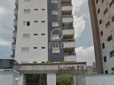 Apartamento para alugar com 3 quartos, 155m² - Foto 1