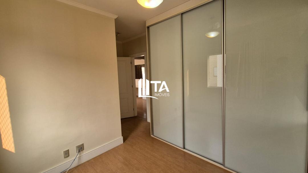 Apartamento à venda com 3 quartos, 136m² - Foto 19