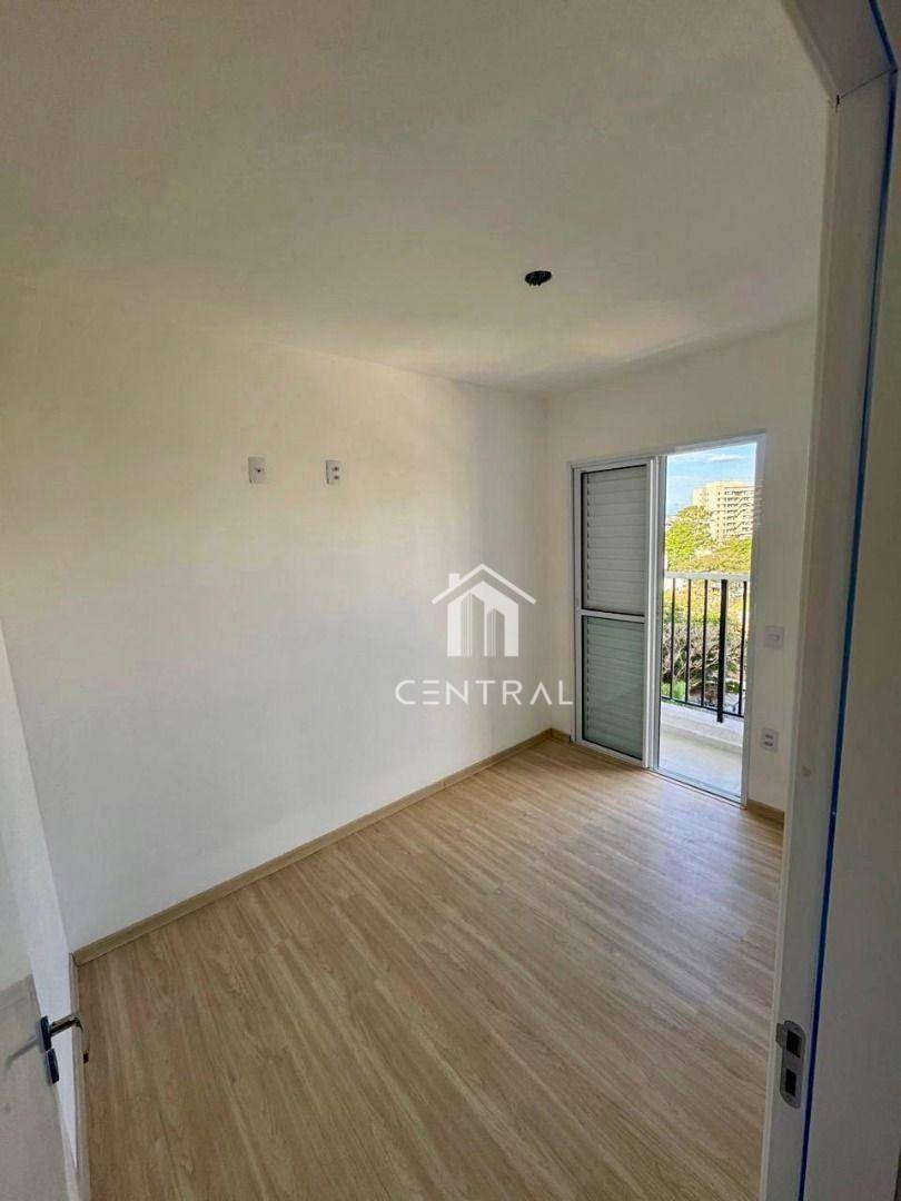 Apartamento à venda com 2 quartos, 61m² - Foto 4
