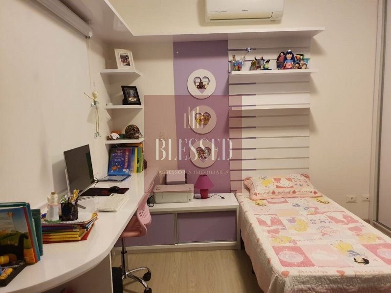 Sobrado à venda com 4 quartos, 236m² - Foto 3