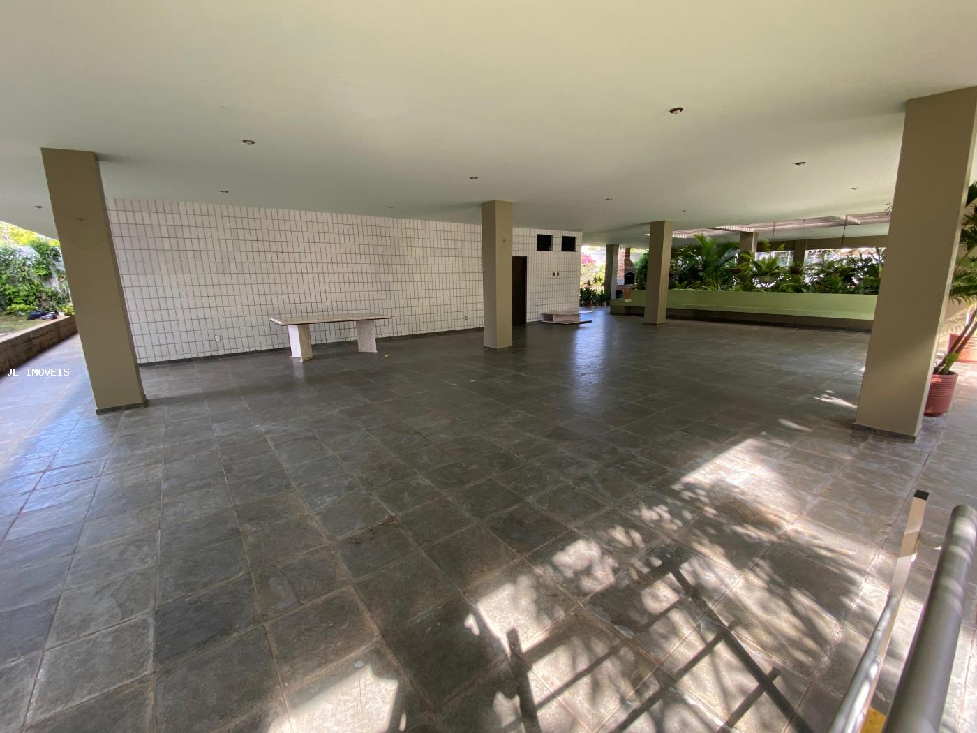 Apartamento à venda com 3 quartos, 187m² - Foto 23
