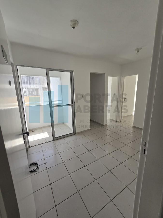 Apartamento à venda com 2 quartos, 43m² - Foto 2