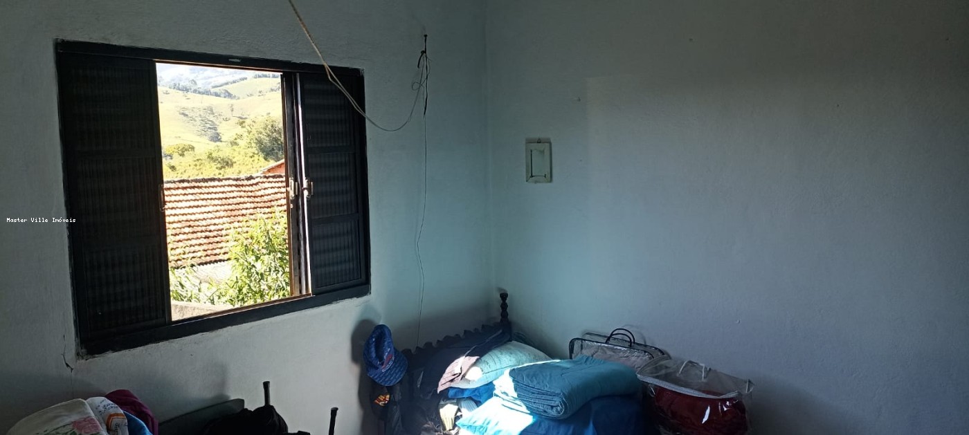 Casa à venda com 2 quartos, 200m² - Foto 10