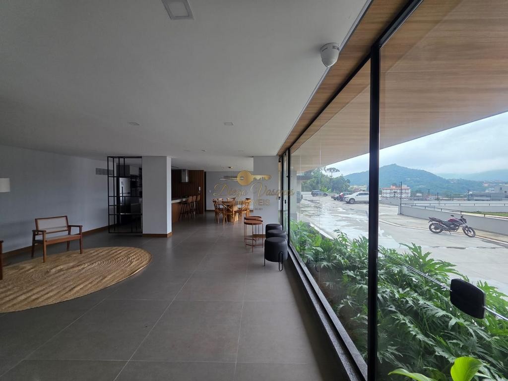 Apartamento para alugar com 2 quartos, 60m² - Foto 18
