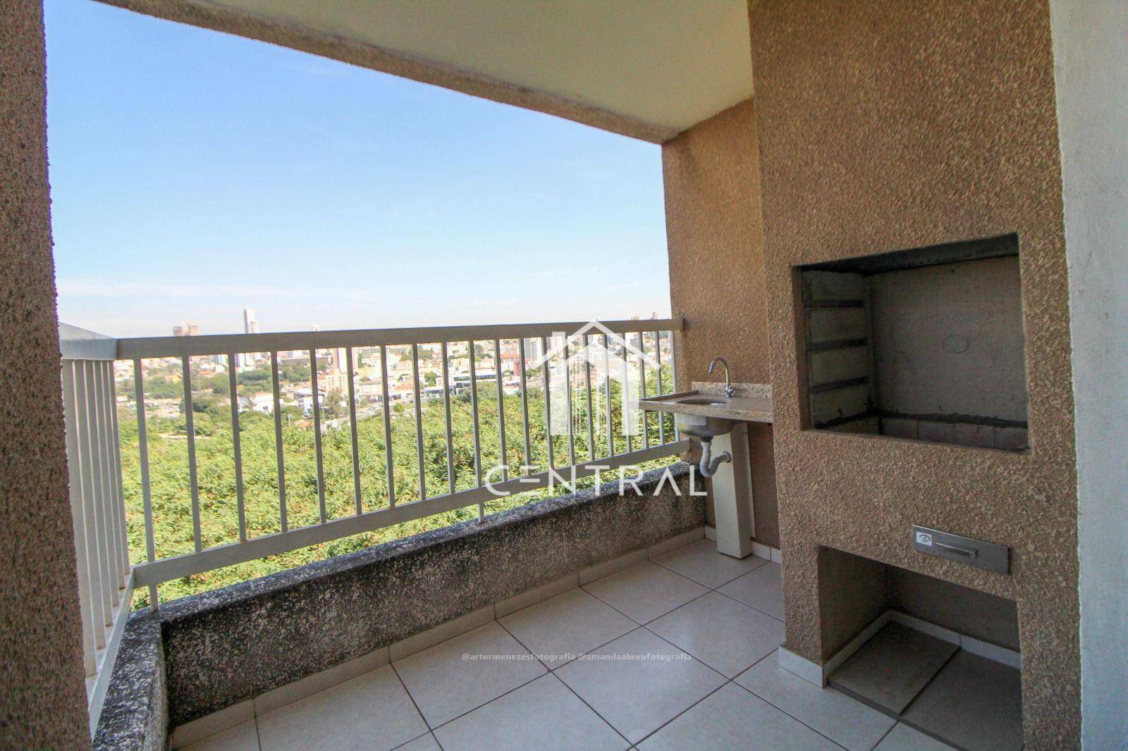 Apartamento à venda com 2 quartos, 64m² - Foto 1