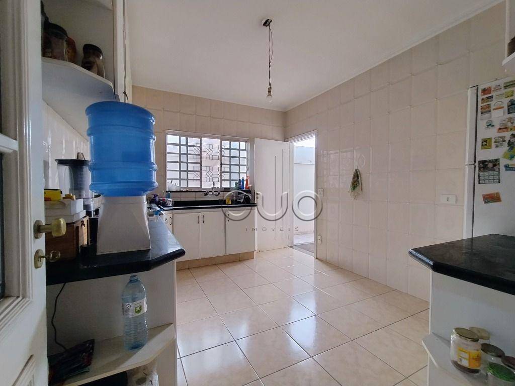 Casa à venda com 3 quartos, 189m² - Foto 8