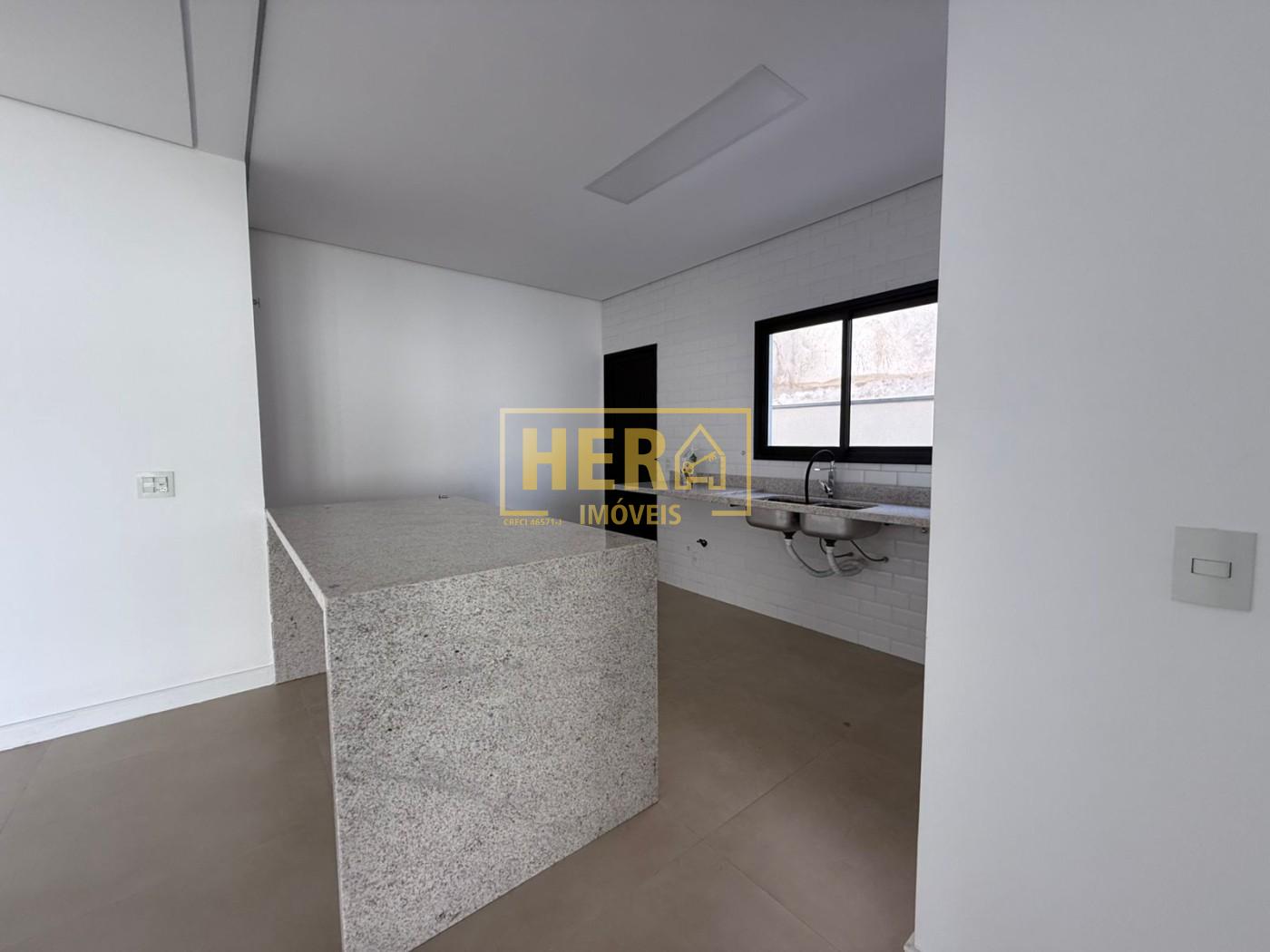 Casa de Condomínio à venda com 4 quartos, 235m² - Foto 9