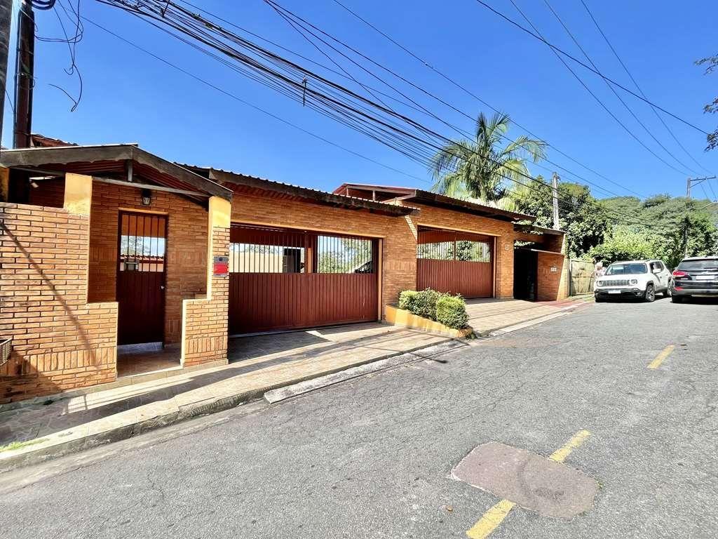 Sobrado à venda com 3 quartos, 494m² - Foto 2